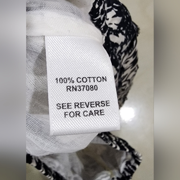 Long Animal Print Skirt Size M - Picture 5 of 5